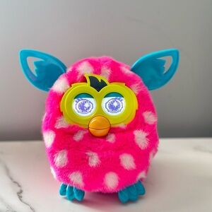 Furby Boom 2012 Hasbro Plush Electronic Toy Hot Pink w/ White Polka Dots -TESTED